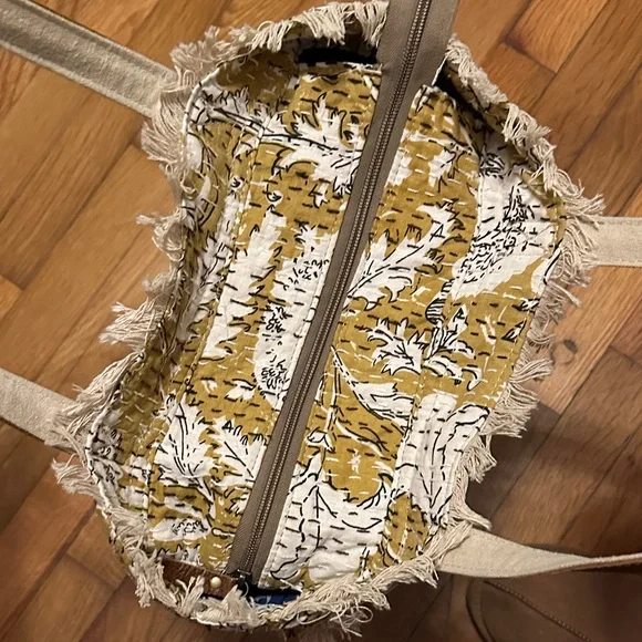 Myra Floral Patterned Tote Bag with Brown Accents - Picture 4 of 7